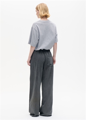Janina tee Grey Melange Earth Baum Und Pferdgarten 